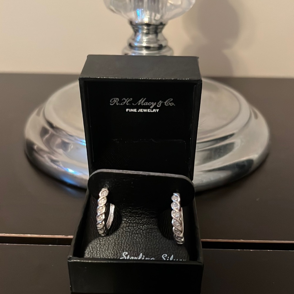 Gorgeous Sterling Silver Diamond Hoop Earrings